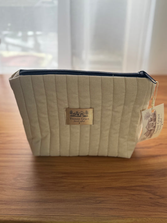 Carryall - Beige & Blue Floral