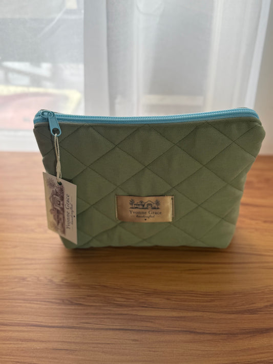 Carryall - Sage & Daisy