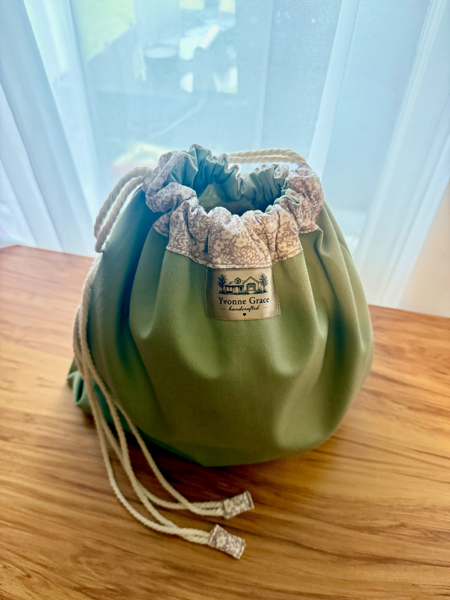 Loaf Keeper- Sage & Taupe Floral