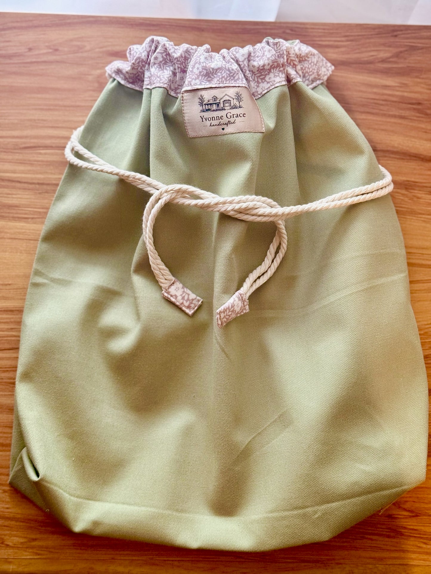 Loaf Keeper- Sage & Taupe Floral