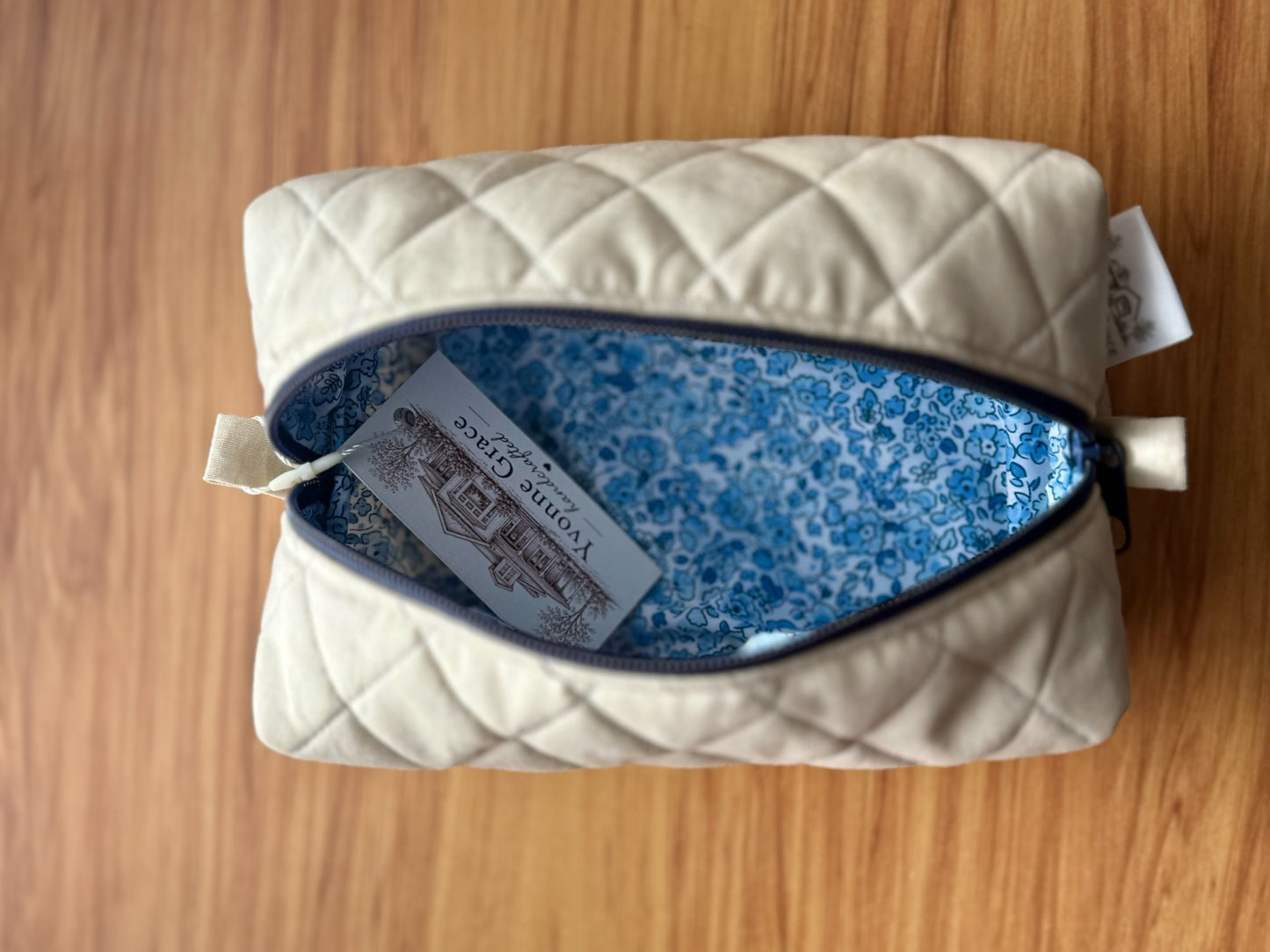 Boxy Pouch- Beige & Blue Floral liner